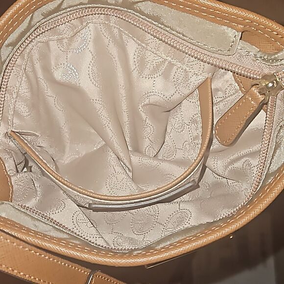 Michael Kors Olive Tan Canvas, Leather Trim, Crossbody - Picture 4 of 4